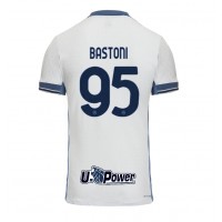 Camisa de Futebol Inter Milan Alessandro Bastoni #95 Equipamento Secundário 2024-25 Manga Curta